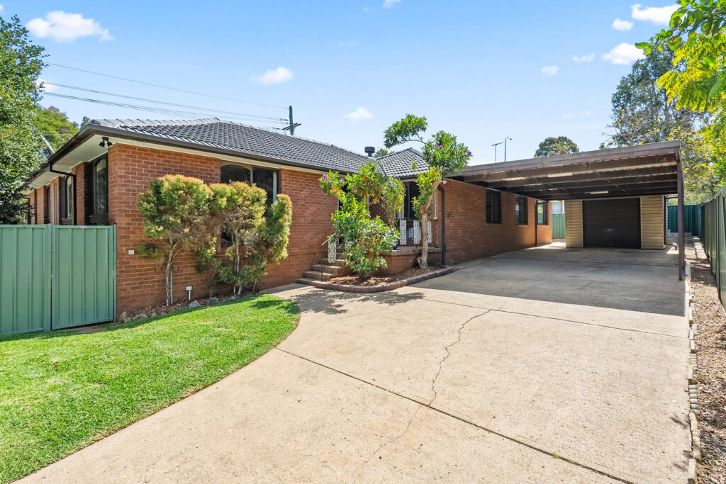Auction - 2B Sierra Place - New Property in Baulkham Hills - Real Estate by Ana Bujak