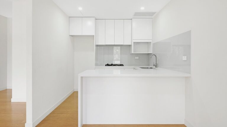 14/7-9 Essex Street, Epping