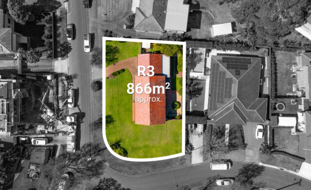 Auction - 10 Lawndale Avenue - New Property in North Rocks - Real Estate by Sandra Aquilina