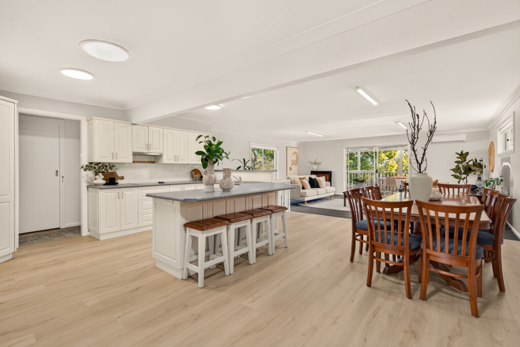 Auction - 27 Girralong Avenue - New Property in Baulkham Hills - Real Estate by Ana Bujak