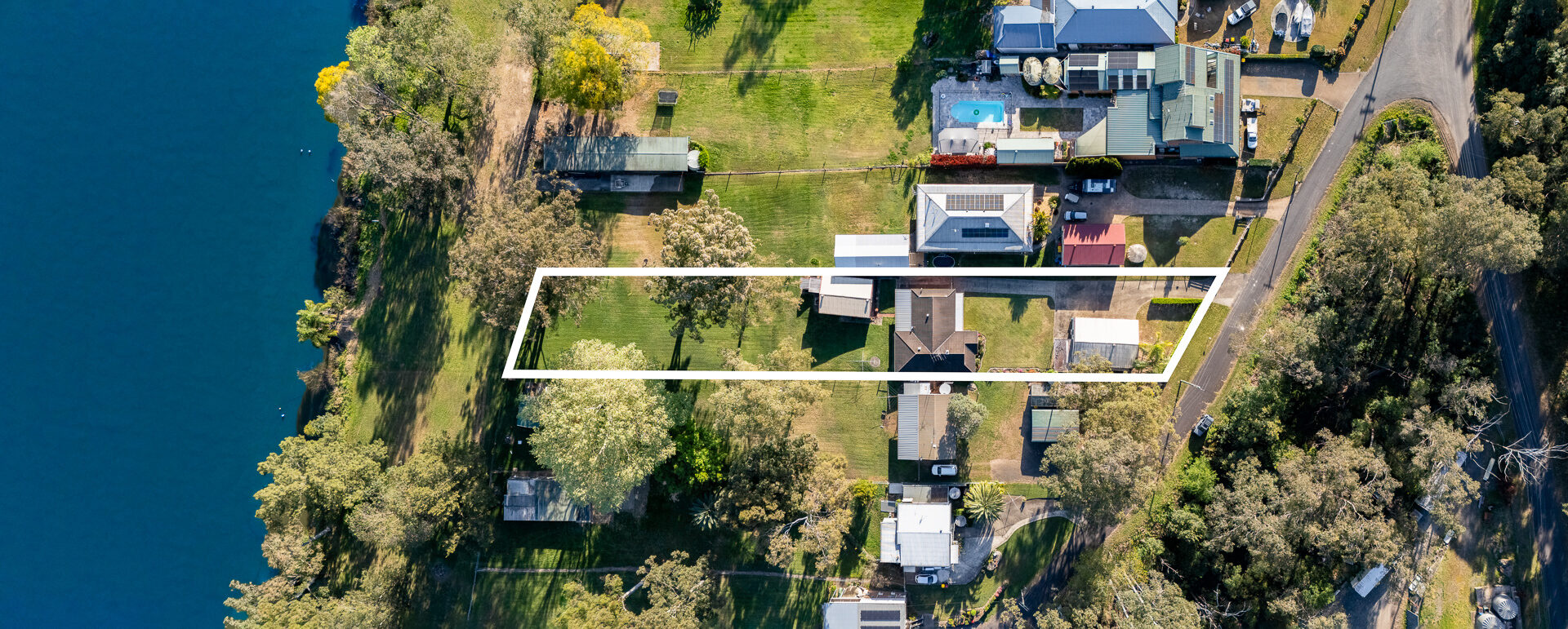 Auction - 8 Holmes Drive - New Property in Cumberland Reach - Real Estate by Yuri Cattaneo