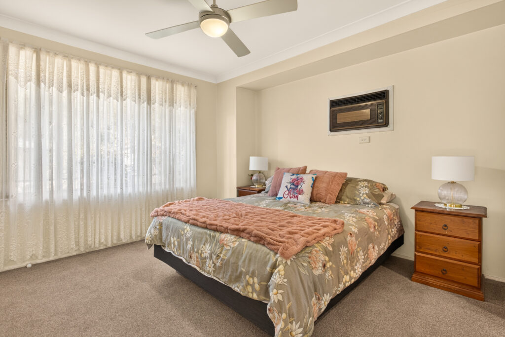 Auction - 8 Holmes Drive - New Property in Cumberland Reach - Real Estate by Yuri Cattaneo