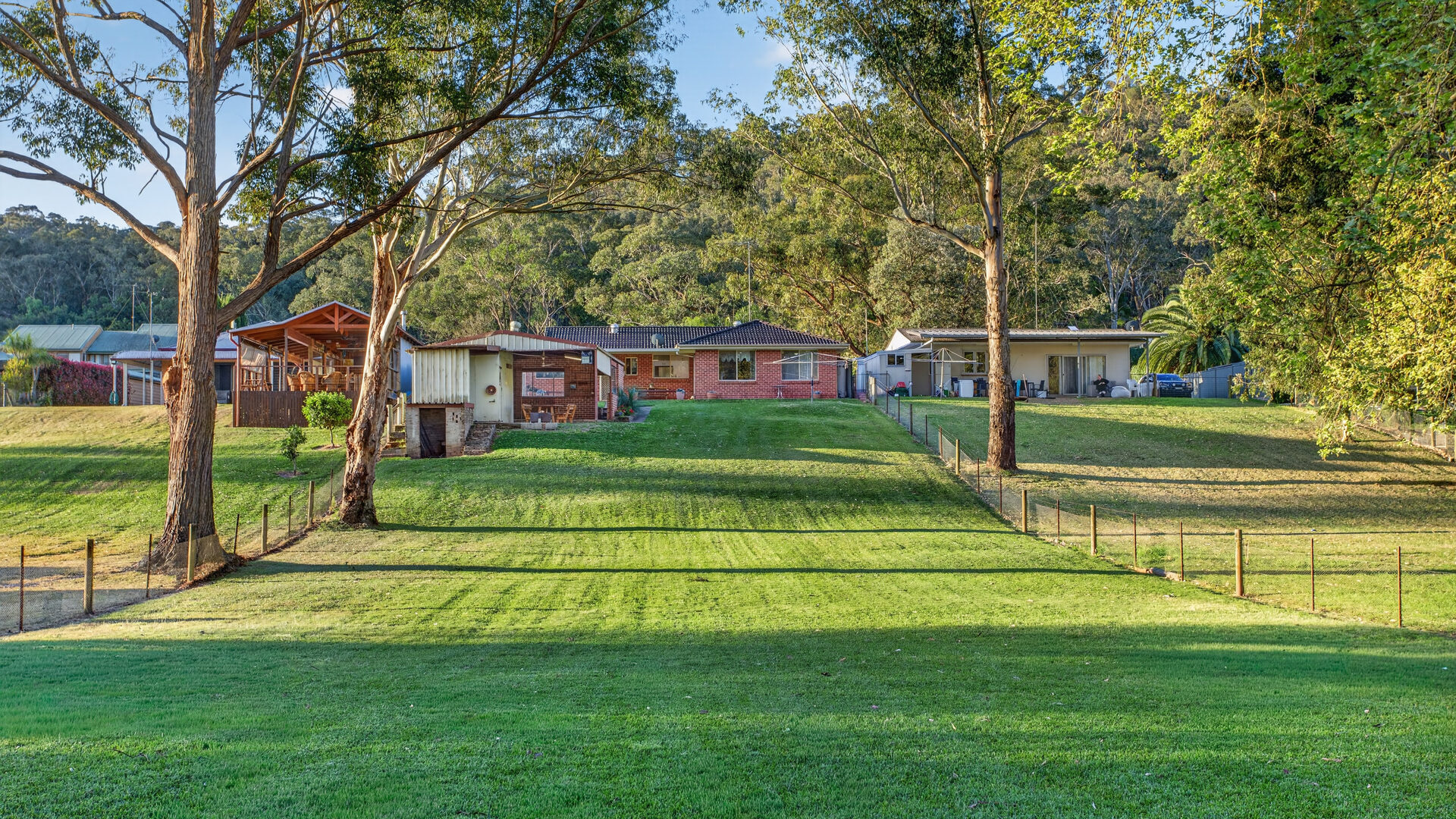 Auction - 8 Holmes Drive - New Property in Cumberland Reach - Real Estate by Yuri Cattaneo