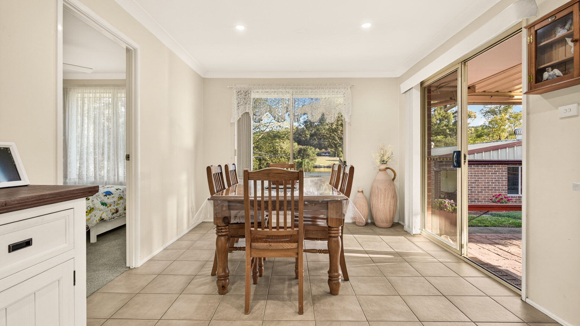 Auction - 8 Holmes Drive - New Property in Cumberland Reach - Real Estate by Yuri Cattaneo