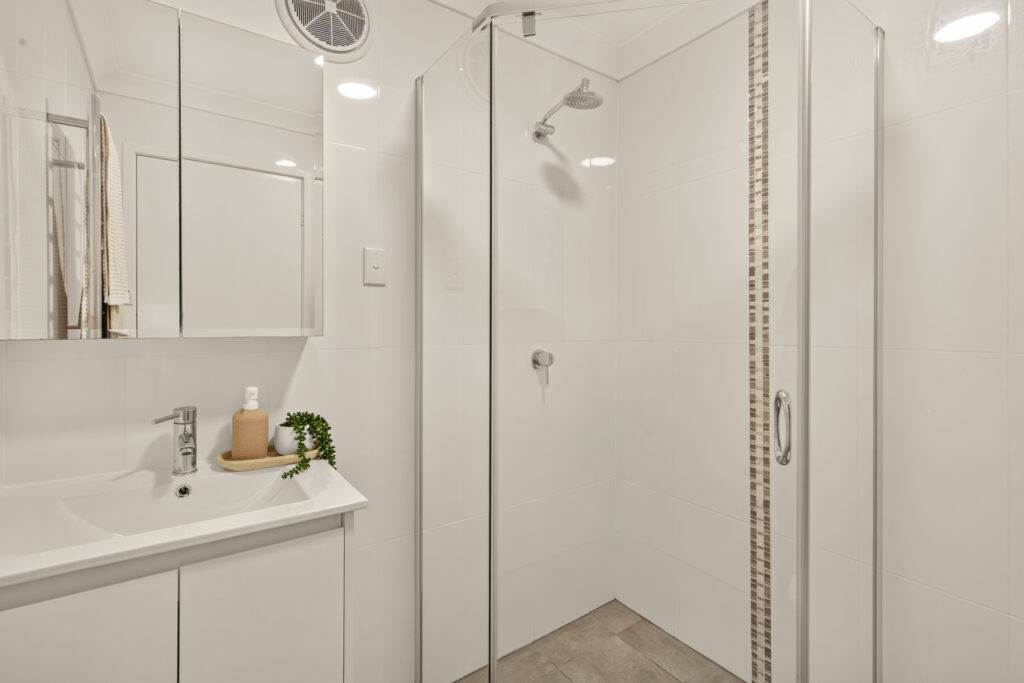 Auction - 27 Girralong Avenue - New Property in Baulkham Hills - Real Estate by Ana Bujak
