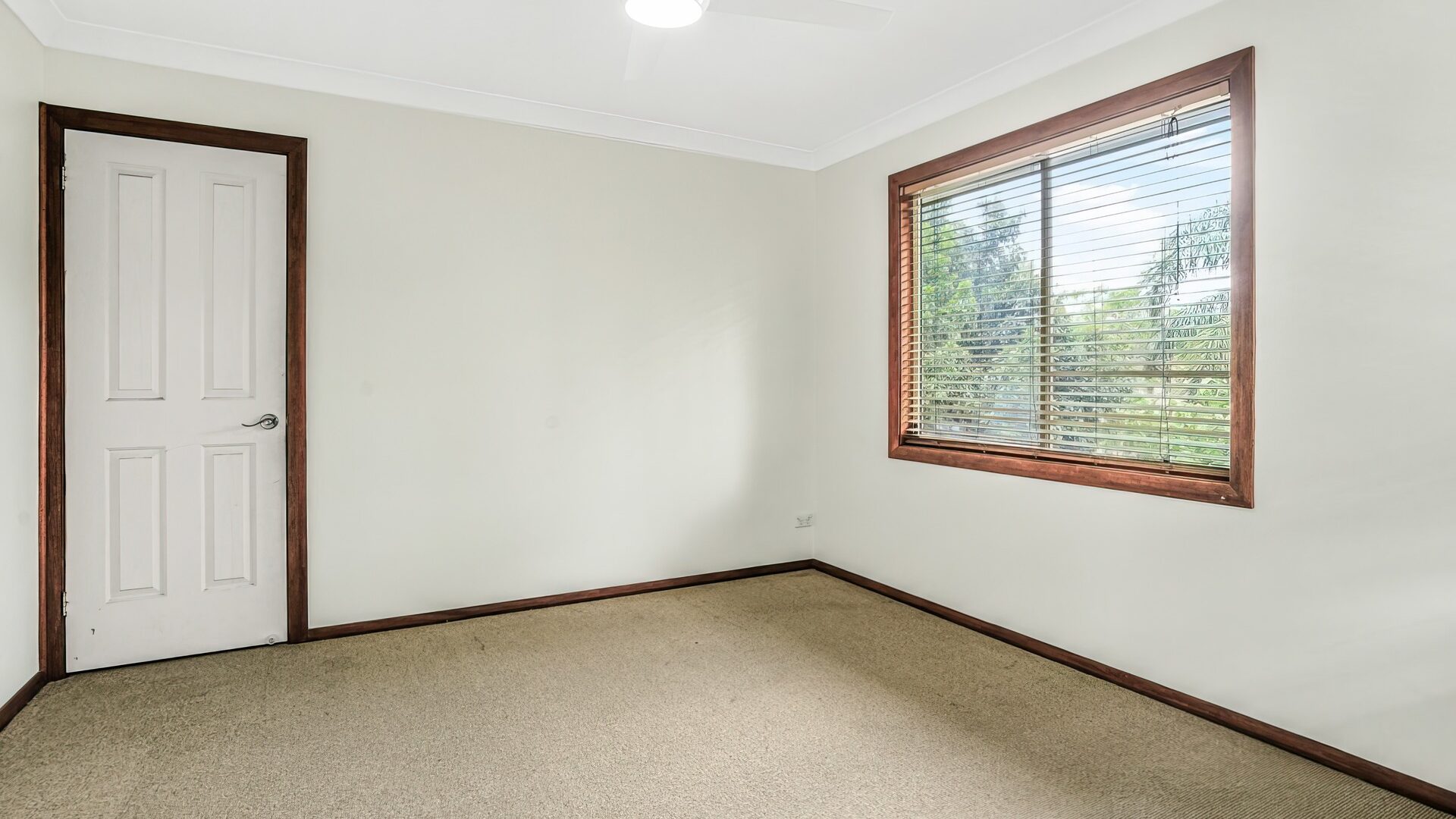 For Rent - 78 Sutherland Avenue - New Property in Kings Langley - Real Estate by Jason Assaf