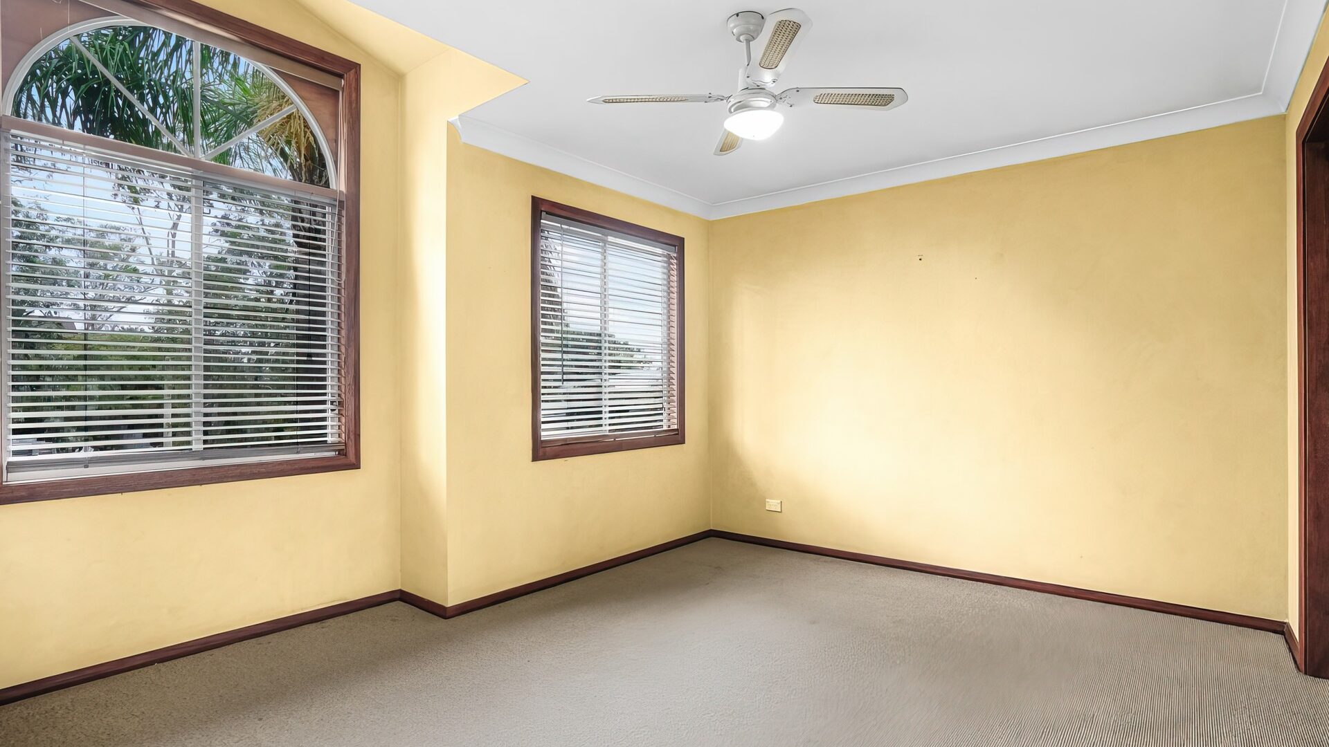 For Rent - 78 Sutherland Avenue - New Property in Kings Langley - Real Estate by Jason Assaf