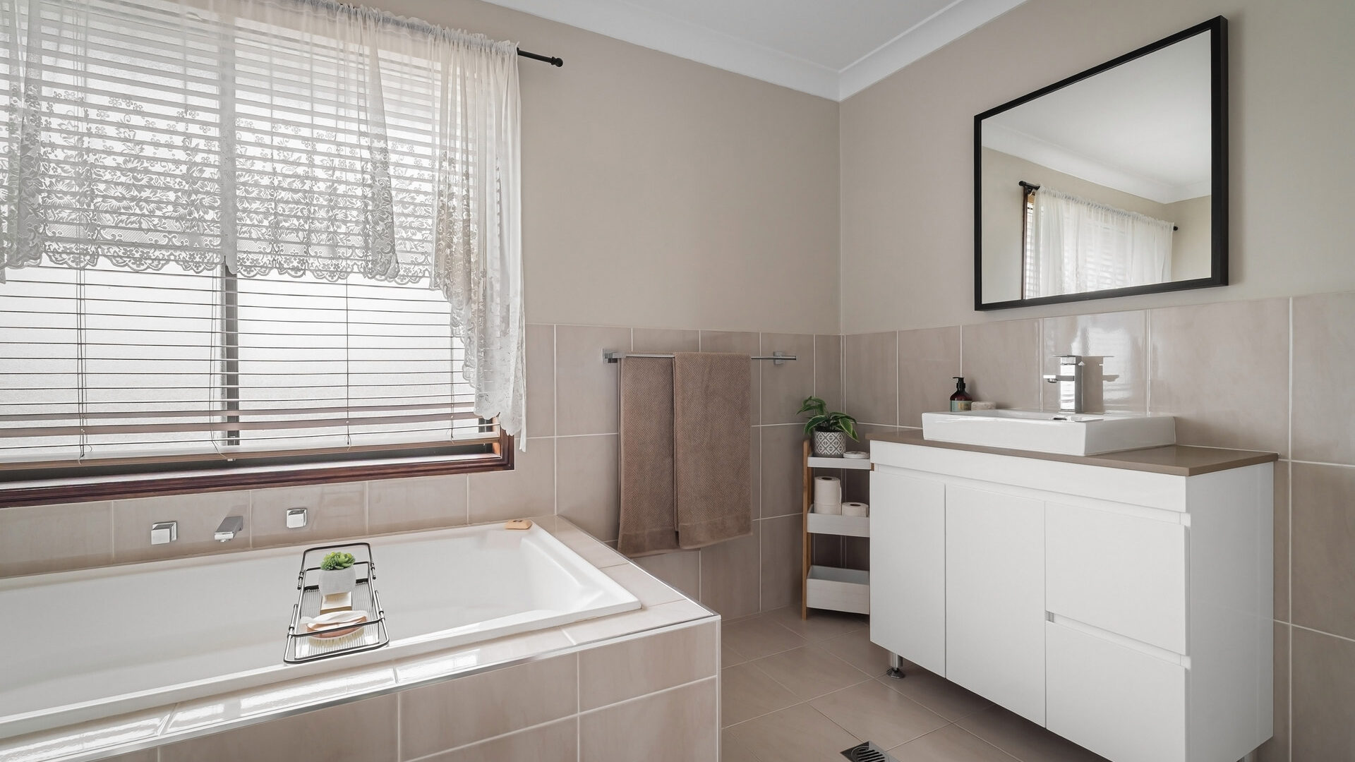 For Sale - 16 Maria Lock Grove - New Property in Oakhurst - Real Estate by George Davidson
