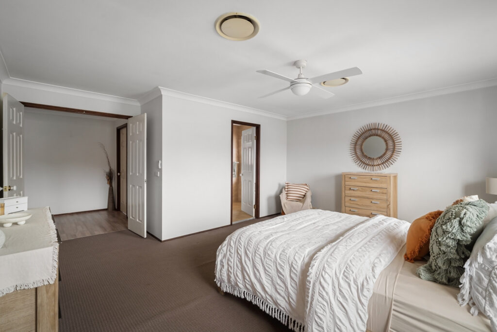 For Sale - 16 Maria Lock Grove - New Property in Oakhurst - Real Estate by George Davidson