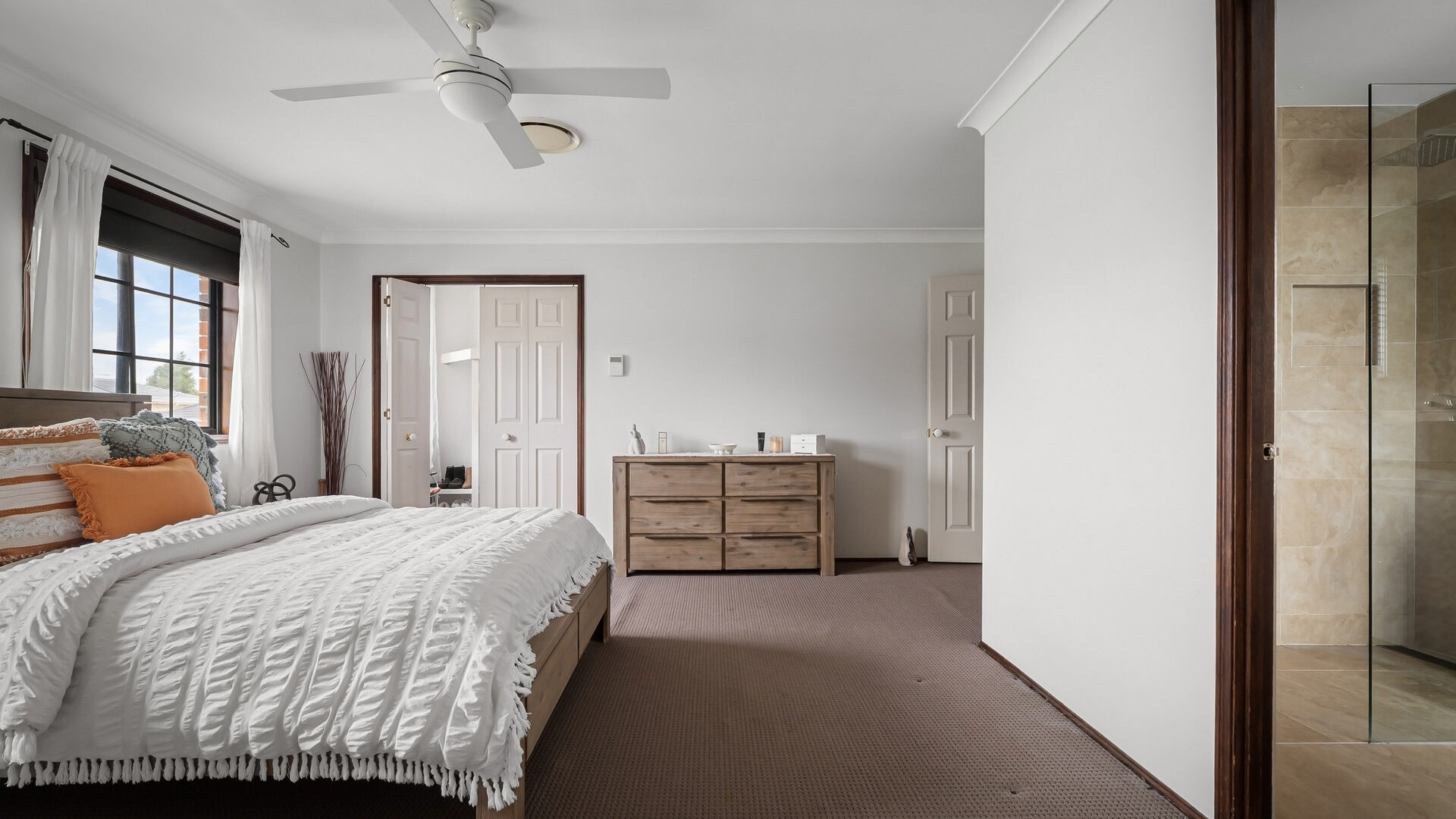 For Sale - 16 Maria Lock Grove - New Property in Oakhurst - Real Estate by George Davidson