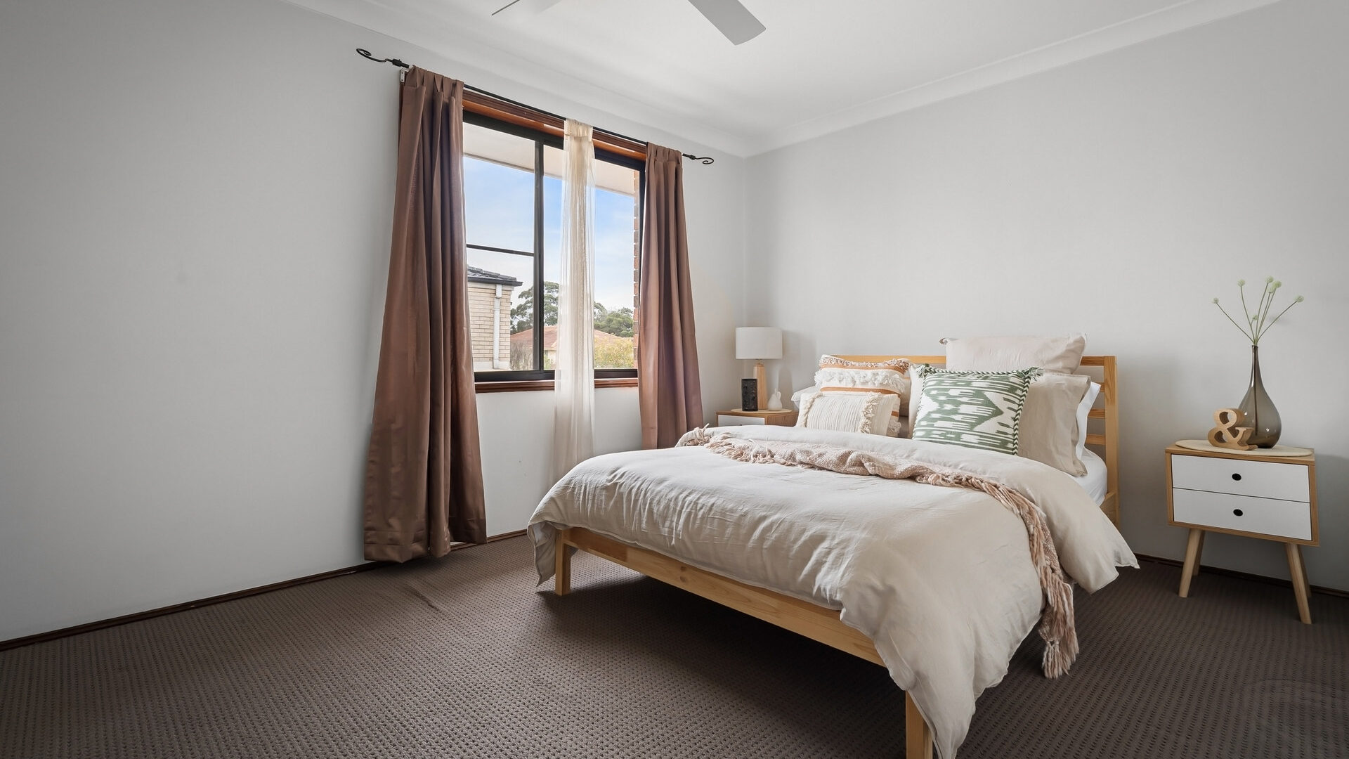 For Sale - 16 Maria Lock Grove - New Property in Oakhurst - Real Estate by George Davidson