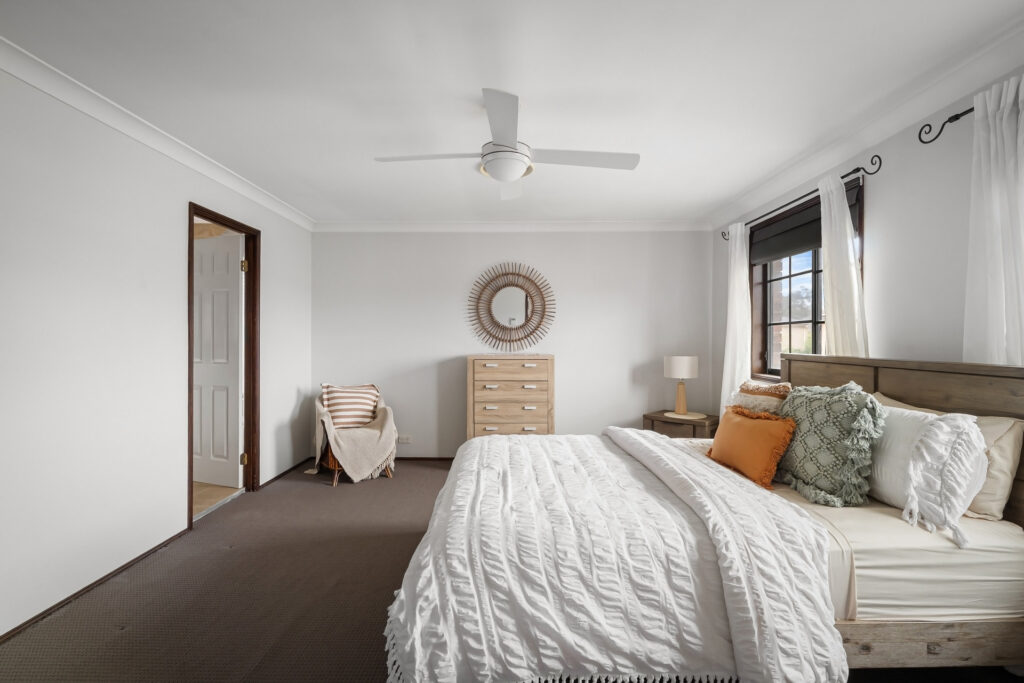 For Sale - 16 Maria Lock Grove - New Property in Oakhurst - Real Estate by George Davidson