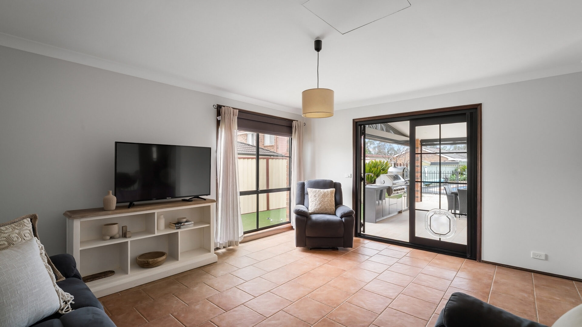 For Sale - 16 Maria Lock Grove - New Property in Oakhurst - Real Estate by George Davidson