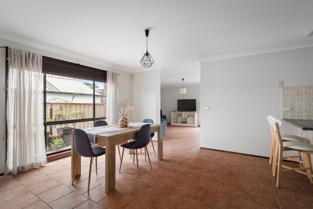 For Sale - 16 Maria Lock Grove - New Property in Oakhurst - Real Estate by George Davidson