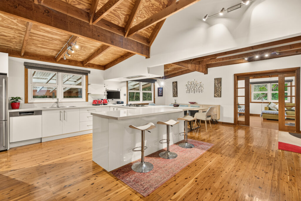 For Sale - 7 Vista Place - New Property in Kurrajong Heights - Real Estate by Yuri Cattaneo