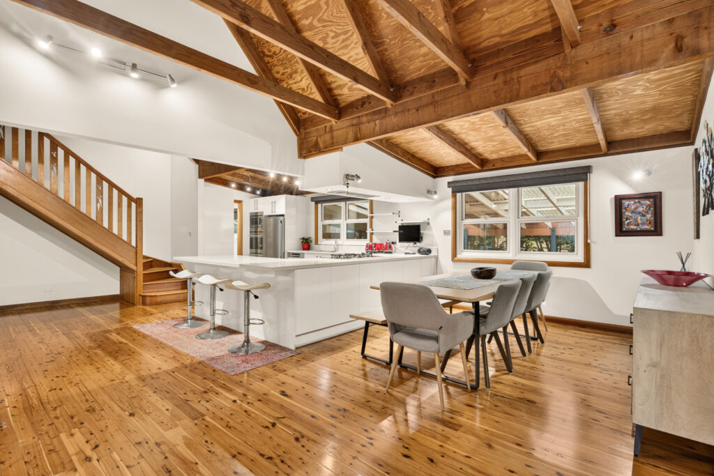 For Sale - 7 Vista Place - New Property in Kurrajong Heights - Real Estate by Yuri Cattaneo