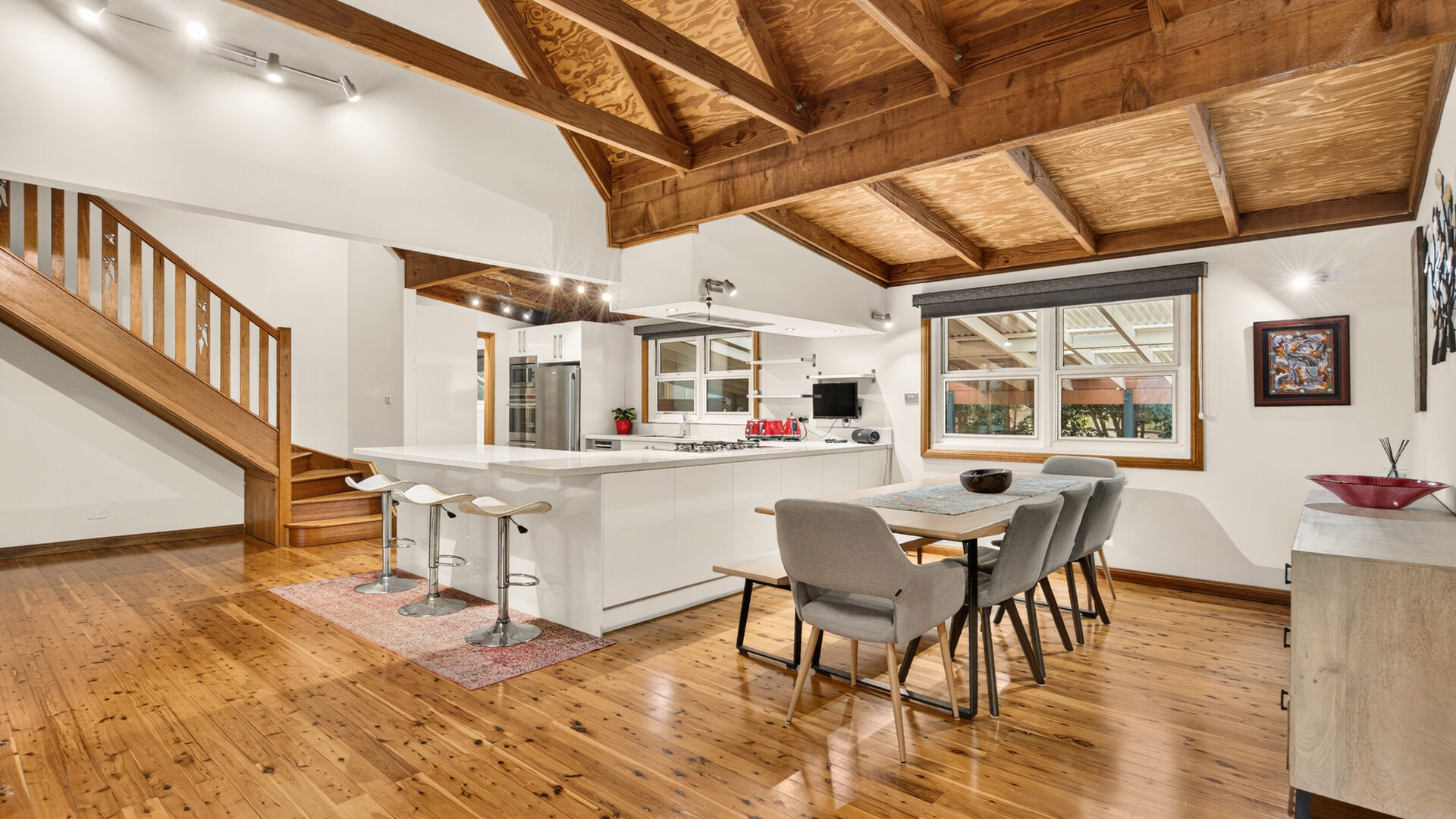 For Sale - 7 Vista Place - New Property in Kurrajong Heights - Real Estate by Yuri Cattaneo