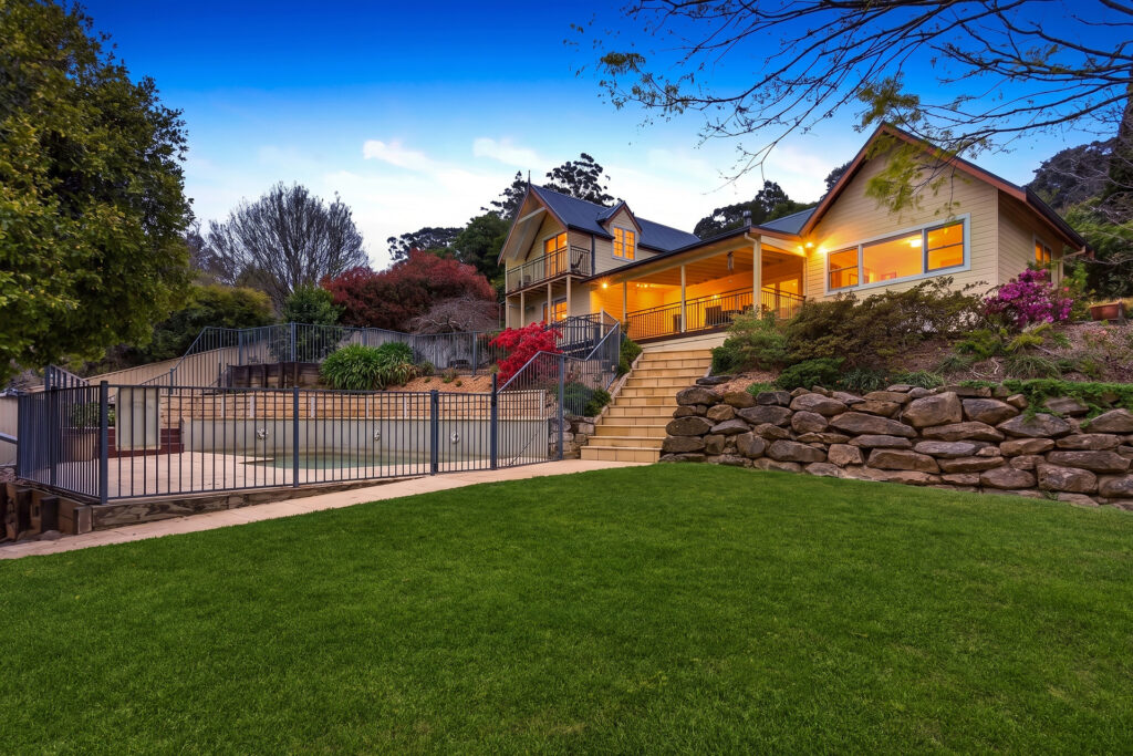 For Sale - 7 Vista Place - New Property in Kurrajong Heights - Real Estate by Yuri Cattaneo