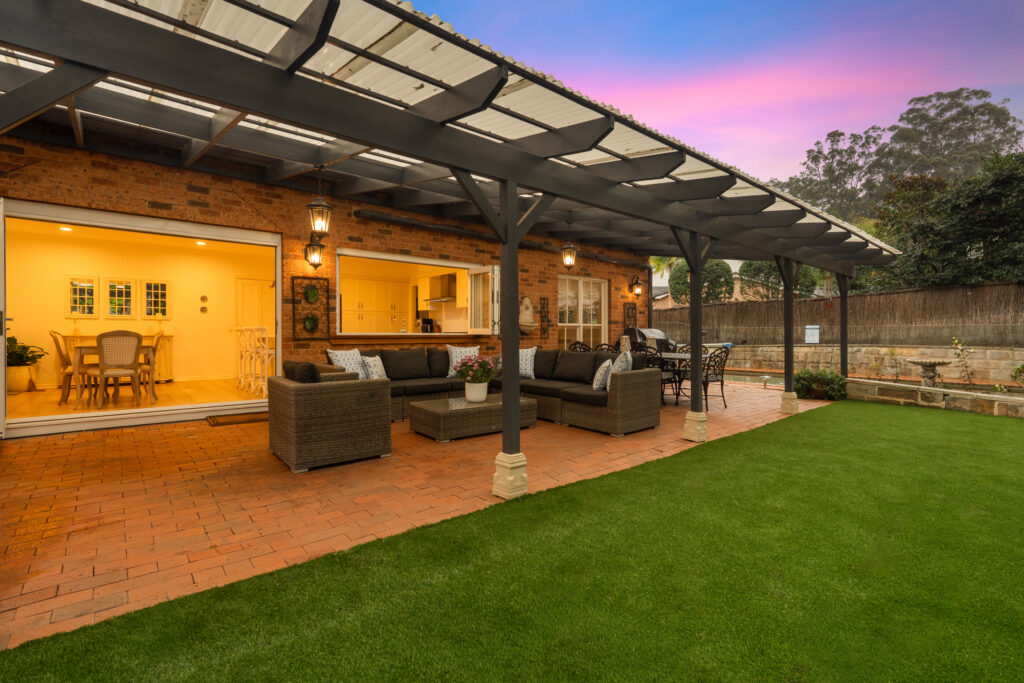 Auction - 3 Kingfisher Place - New Property in West Pennant Hills - Real Estate by Mark Vinogradov