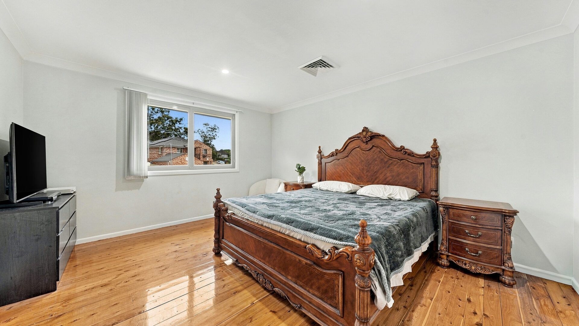 For Sale - 42 Oldfield Road - New Property in Seven Hills - Real Estate by Joel Hollings