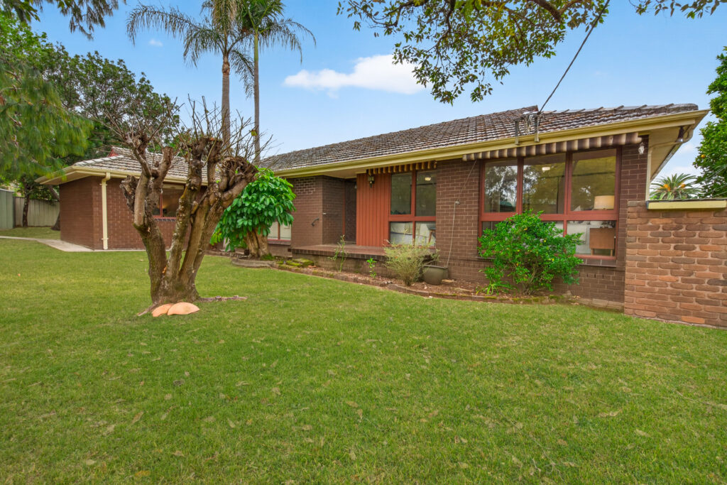 Auction - 23 Old Windsor Road - New Property in Baulkham Hills - Real Estate by Kim McChlery