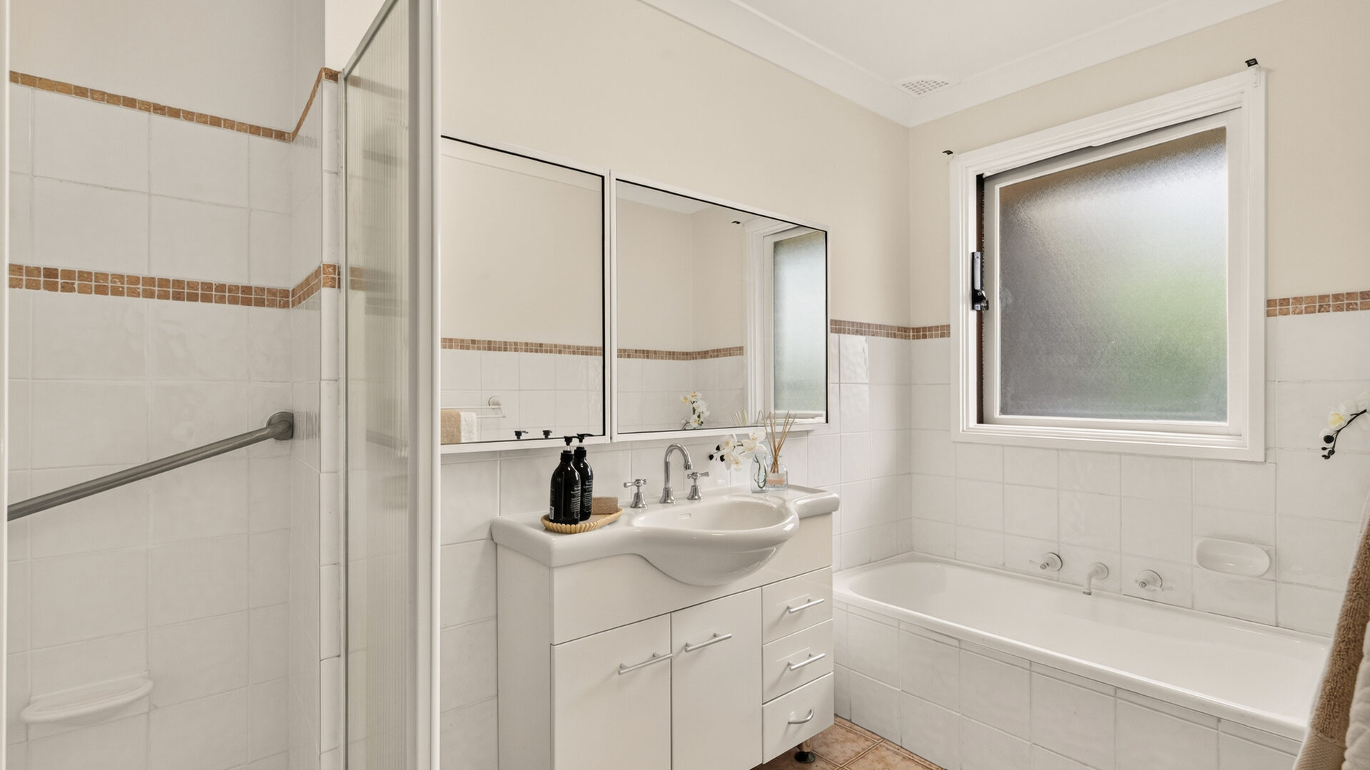 Auction - 23 Old Windsor Road - New Property in Baulkham Hills - Real Estate by Kim McChlery