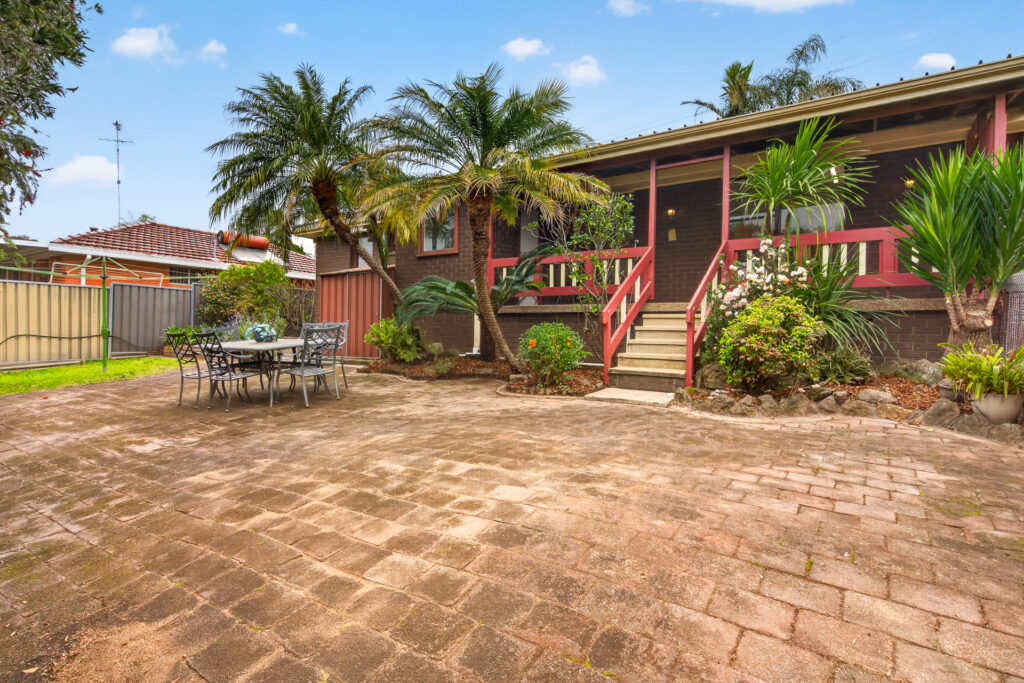 Auction - 23 Old Windsor Road - New Property in Baulkham Hills - Real Estate by Kim McChlery