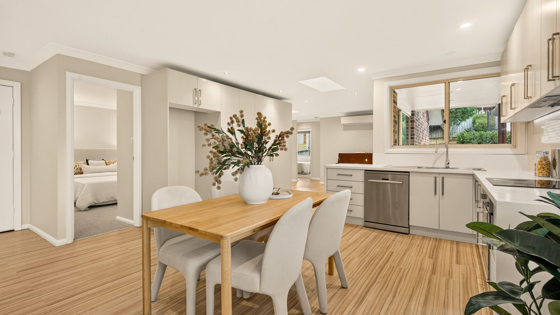 Auction - 2/79 Crane Road - New Property in Castle Hill - Real Estate by Peter Pokorny
