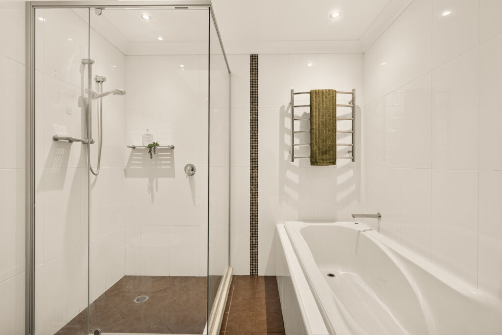 Auction - 2/79 Crane Road - New Property in Castle Hill - Real Estate by Peter Pokorny