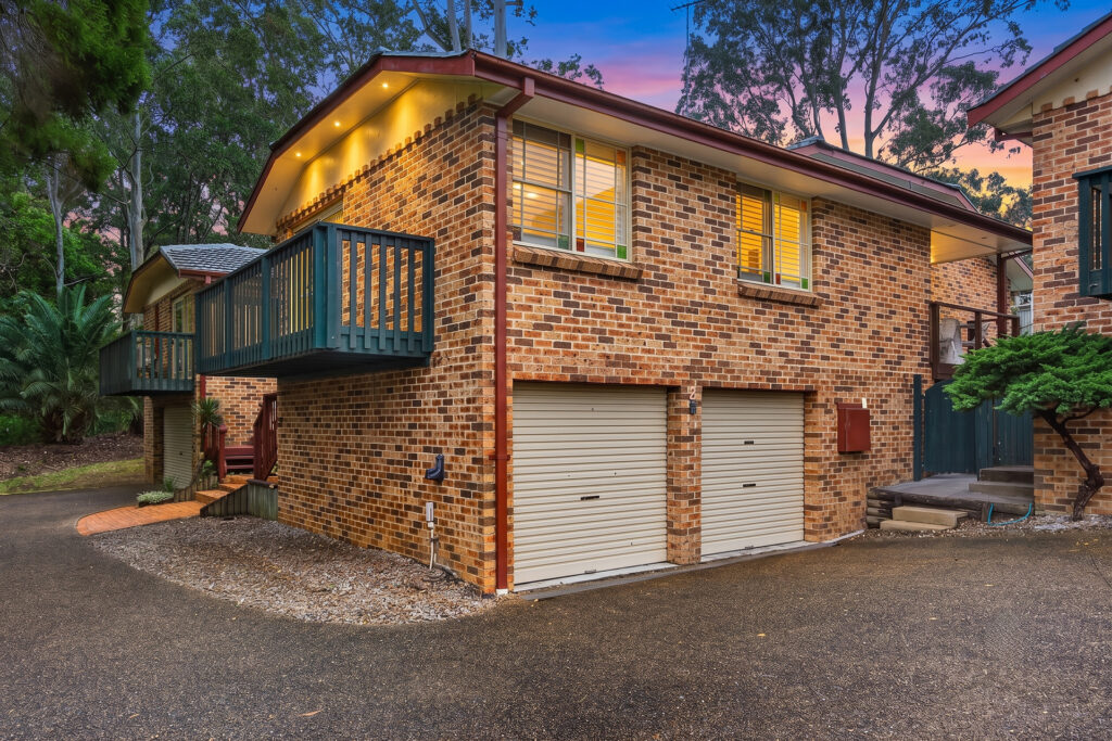 Auction - 2/79 Crane Road - New Property in Castle Hill - Real Estate by Peter Pokorny