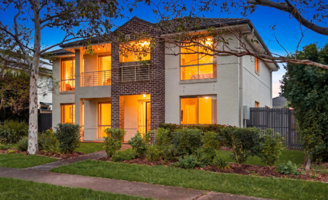 For Sale - 8 Centella Street - New Property in Woodcroft - Real Estate by Sam Yazdi