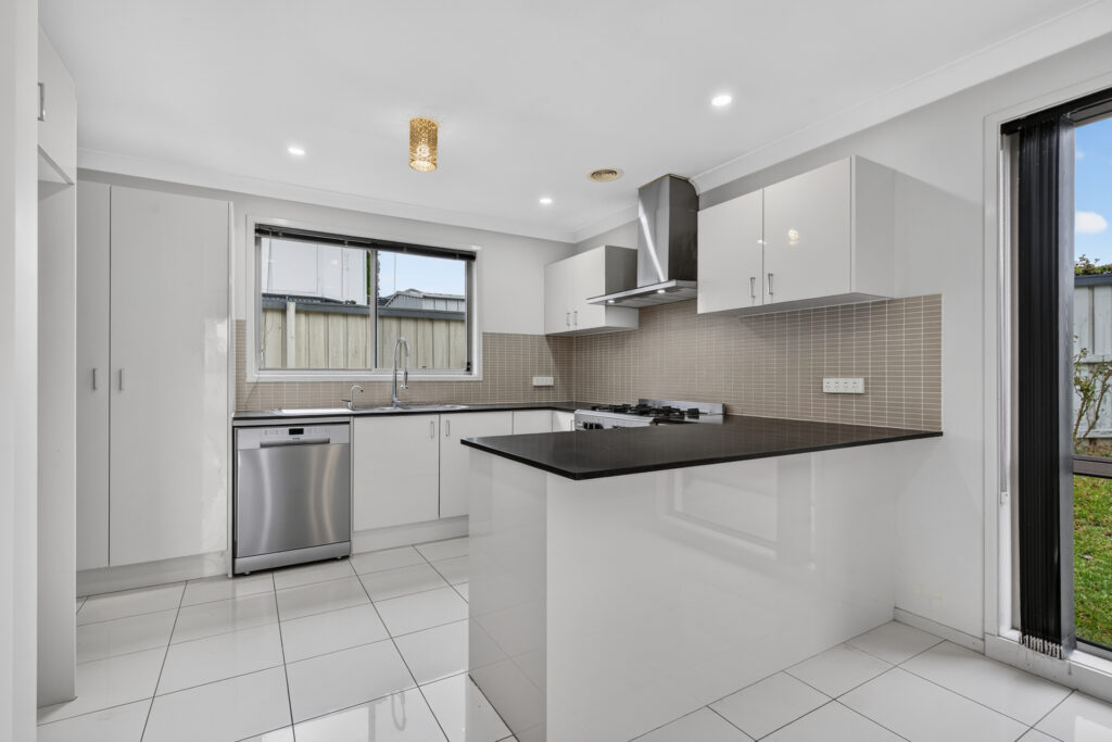 For Sale - 8 Centella Street - New Property in Woodcroft - Real Estate by Sam Yazdi