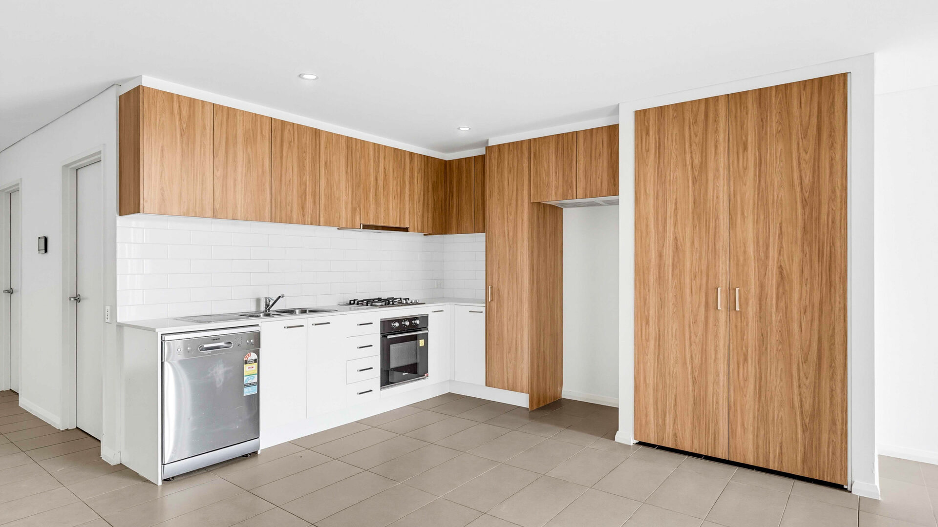 For Rent - 14/14 Peggy Street - New Property in Mays Hill - Real Estate by Sam Khalfaoui
