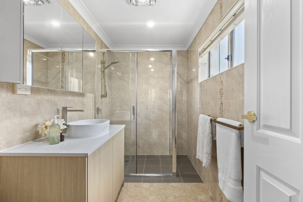 Auction - 17 Burnside Grove - New Property in Windsor Downs - Real Estate by Greg Vincent