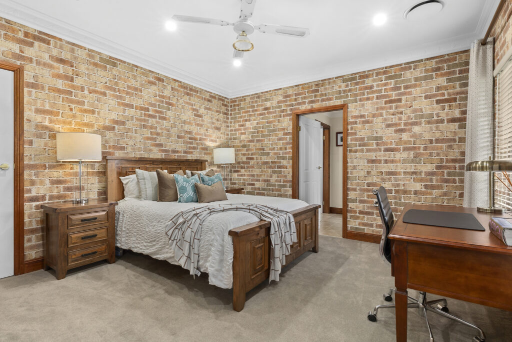 Auction - 17 Burnside Grove - New Property in Windsor Downs - Real Estate by Greg Vincent
