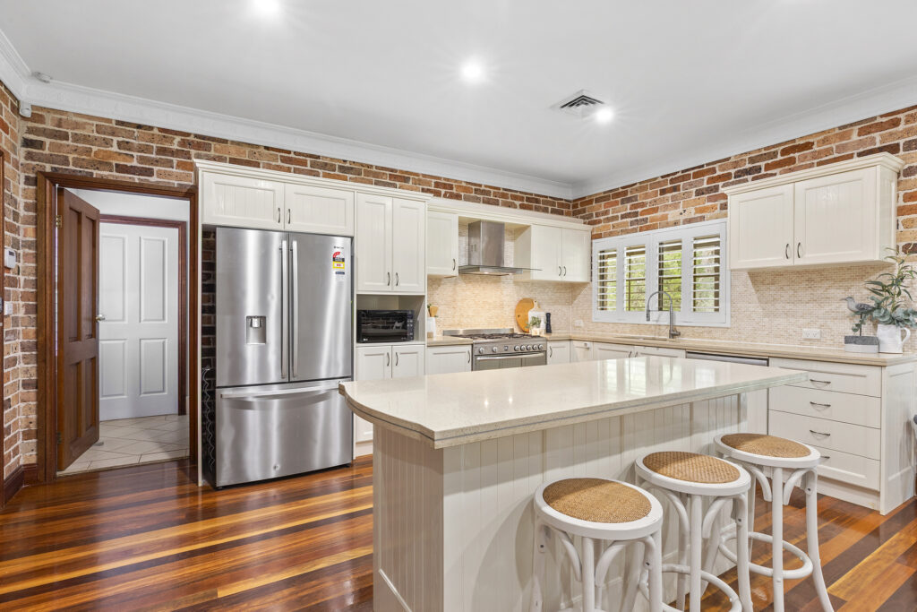 Auction - 17 Burnside Grove - New Property in Windsor Downs - Real Estate by Greg Vincent