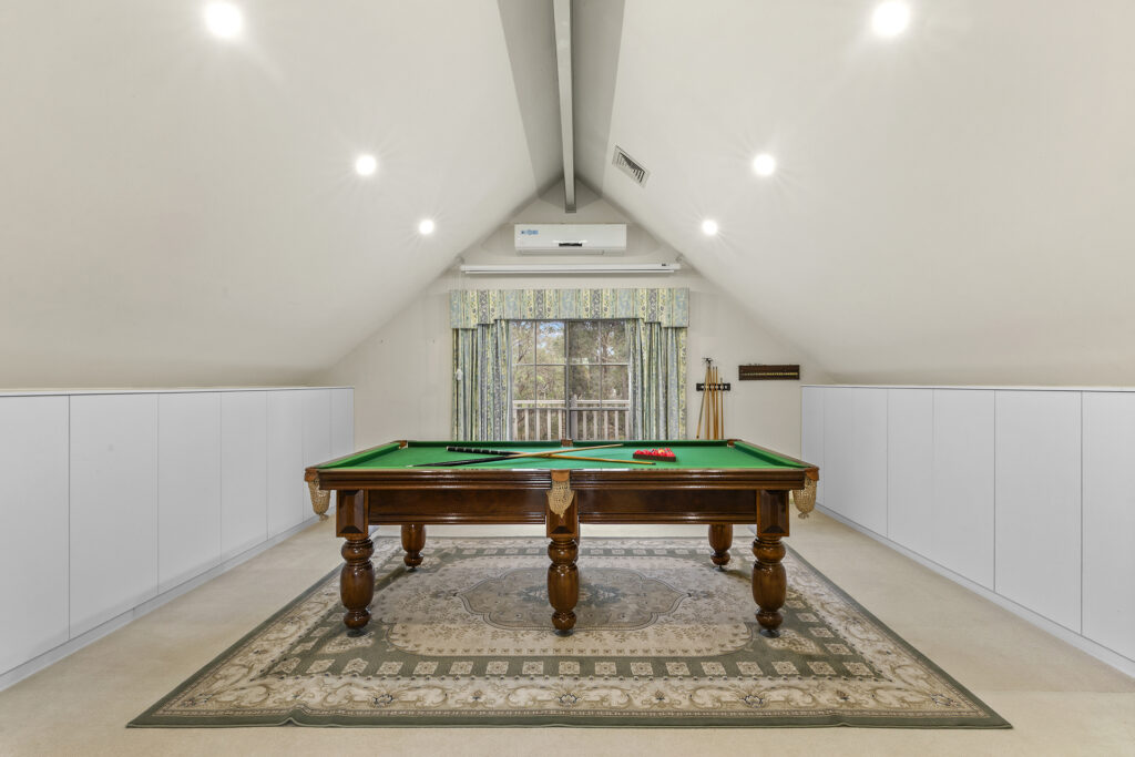 Auction - 17 Burnside Grove - New Property in Windsor Downs - Real Estate by Greg Vincent