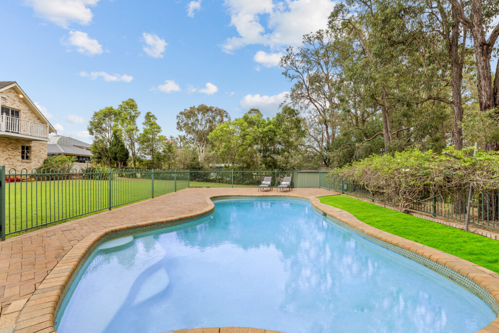 Auction - 17 Burnside Grove - New Property in Windsor Downs - Real Estate by Greg Vincent
