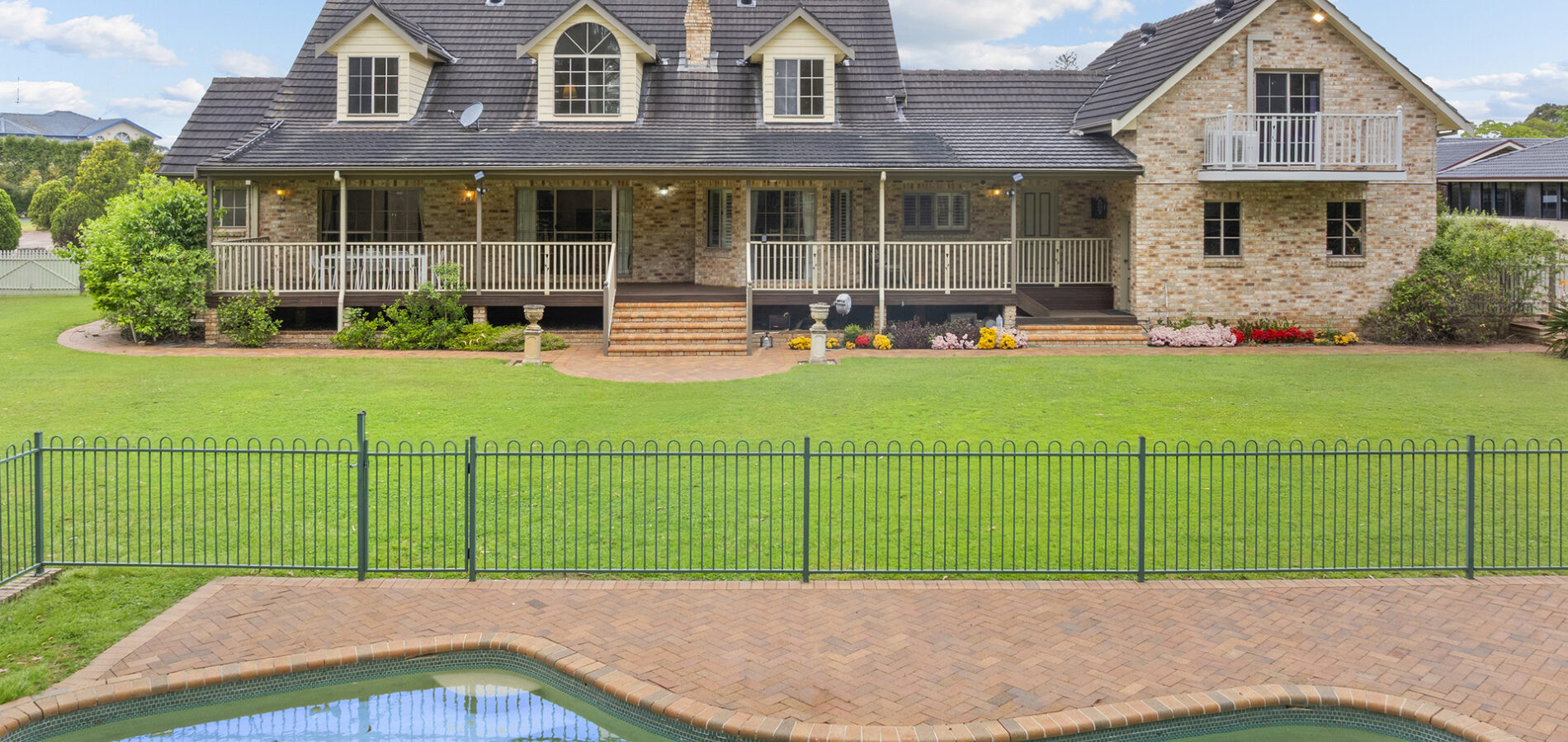 Auction - 17 Burnside Grove - New Property in Windsor Downs - Real Estate by Greg Vincent