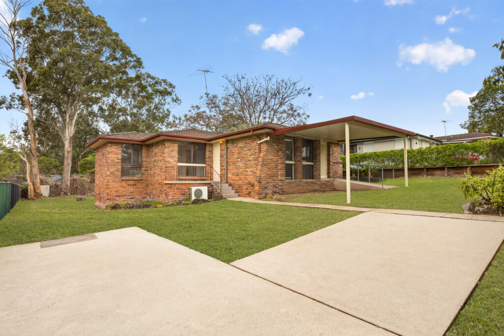 Auction - 38 Knight Avenue - New Property in Kings Langley - Real Estate by Kim McChlery