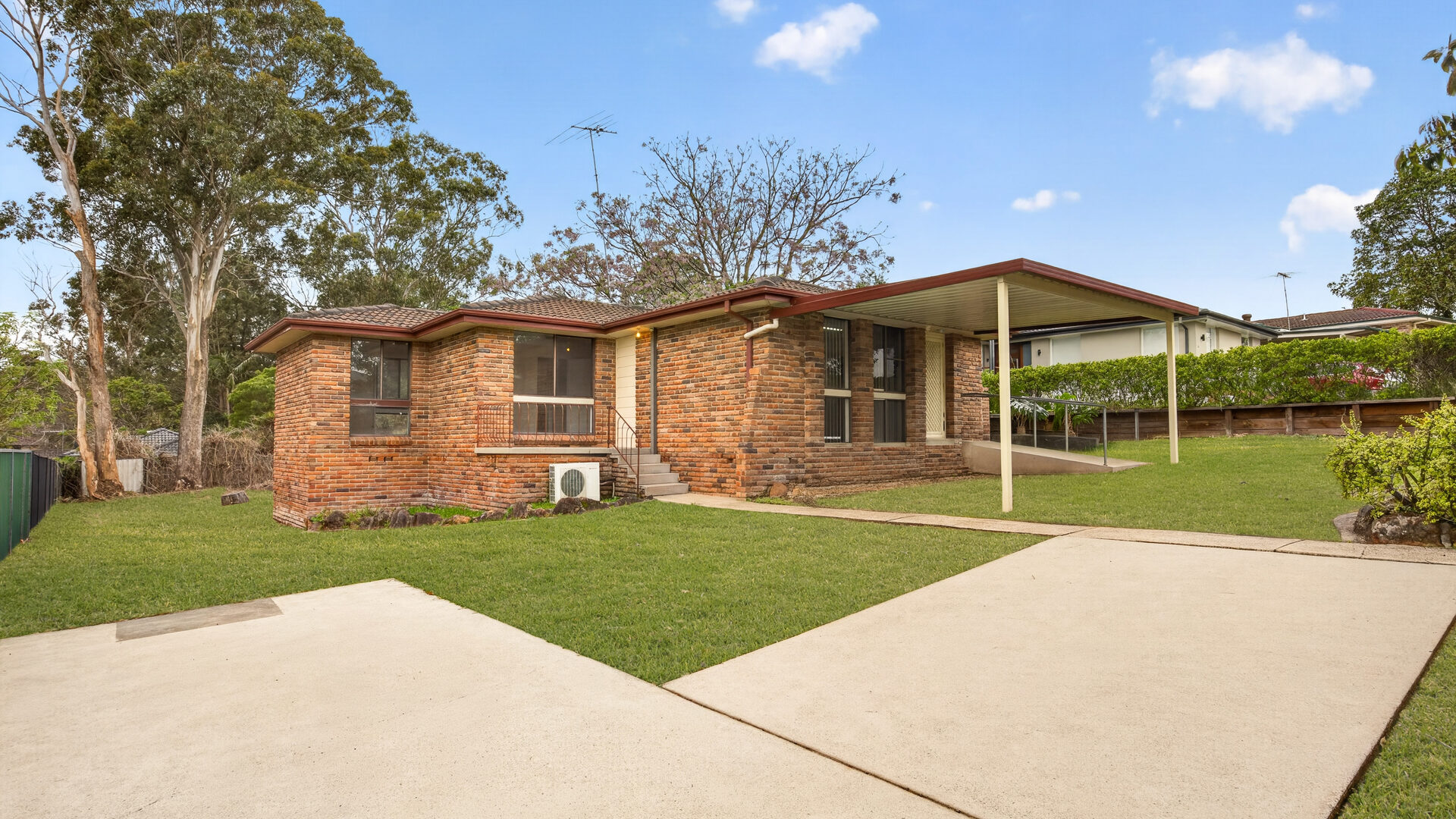 Auction - 38 Knight Avenue - New Property in Kings Langley - Real Estate by Kim McChlery