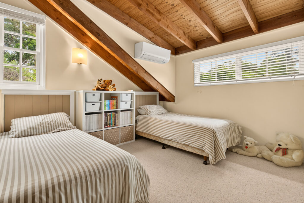For Sale - 4 Acer Glen - New Property in Castle Hill - Real Estate by Peter Pokorny