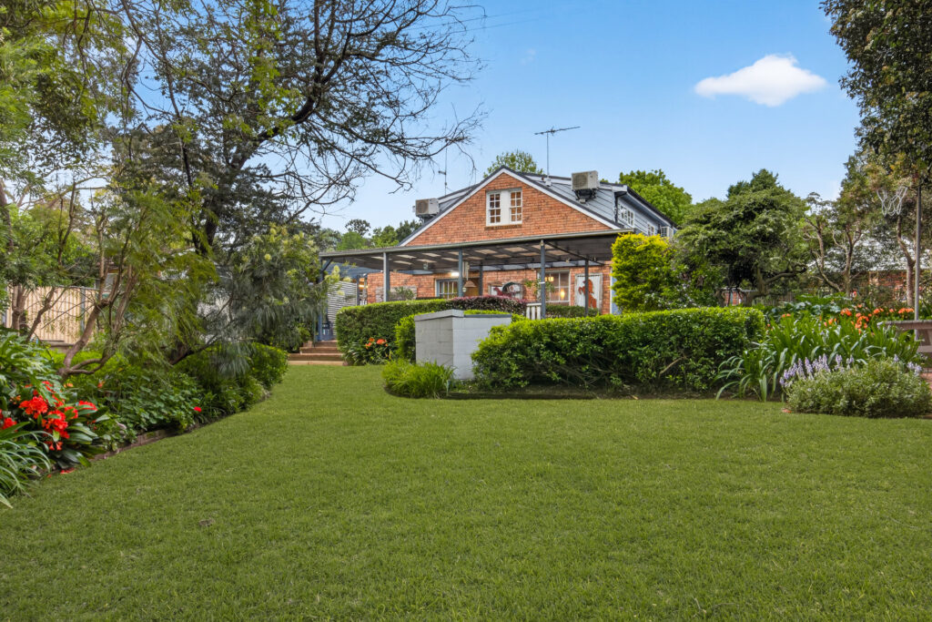 For Sale - 4 Acer Glen - New Property in Castle Hill - Real Estate by Peter Pokorny