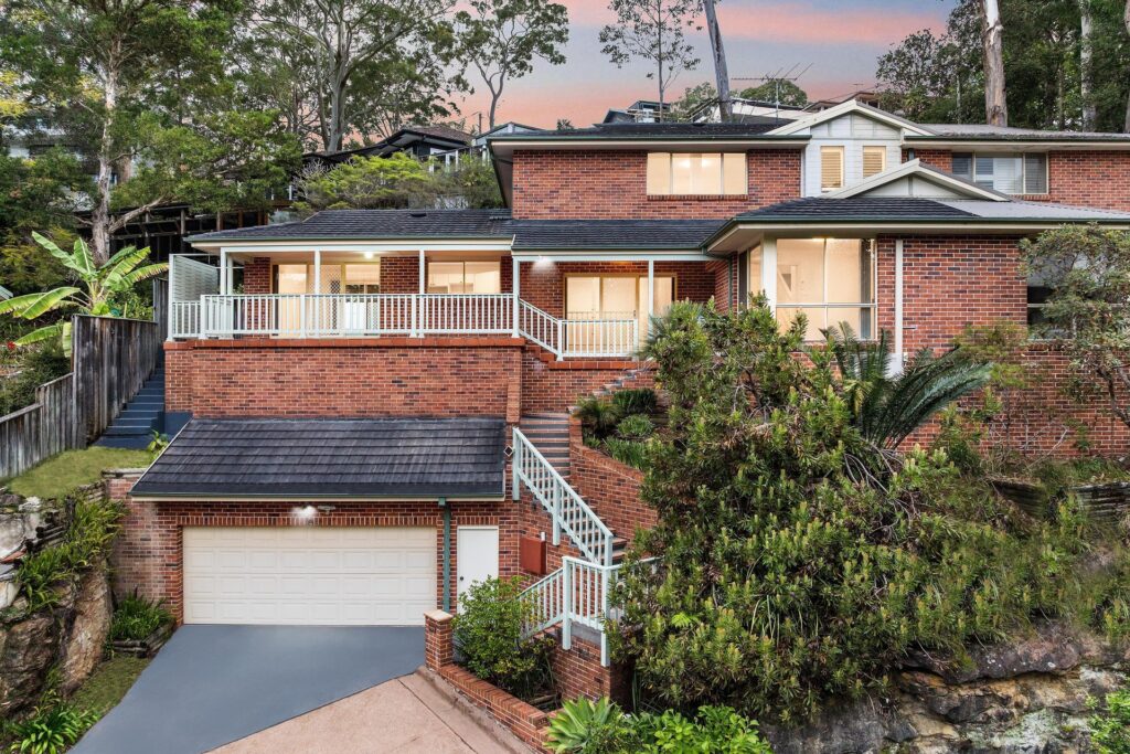 Auction - 8A Timbertop Way - New Property in Beecroft - Real Estate by Nick Bedford