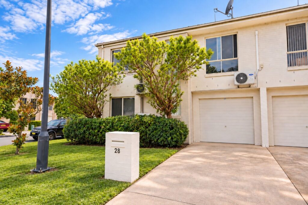 For Sale - 28 Bandicoot Drive - New Property in Woodcroft - Real Estate by Ronald Ramirez