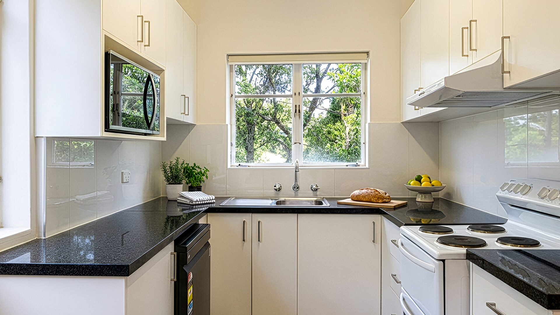 Sold - 4/24 East Parade - New Property in Eastwood - Real Estate by Teena Vaughan