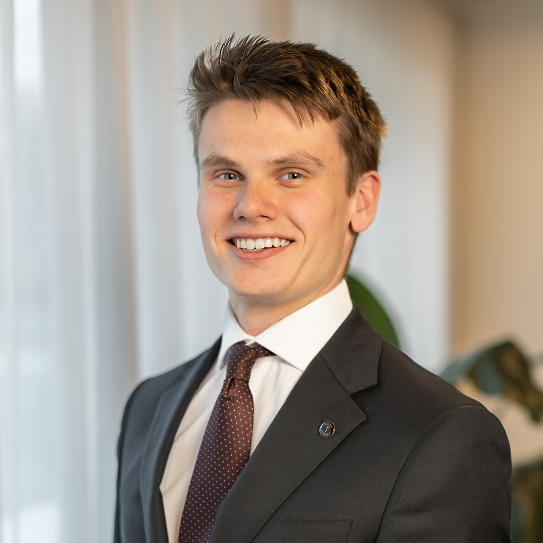 Lucas Collins, Sales Agent - McGrath West Group