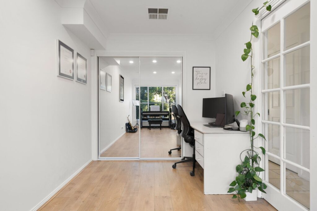 For Sale - 34 Hunterford Crescent - New Property in Oatlands - Real Estate by Sandra Aquilina