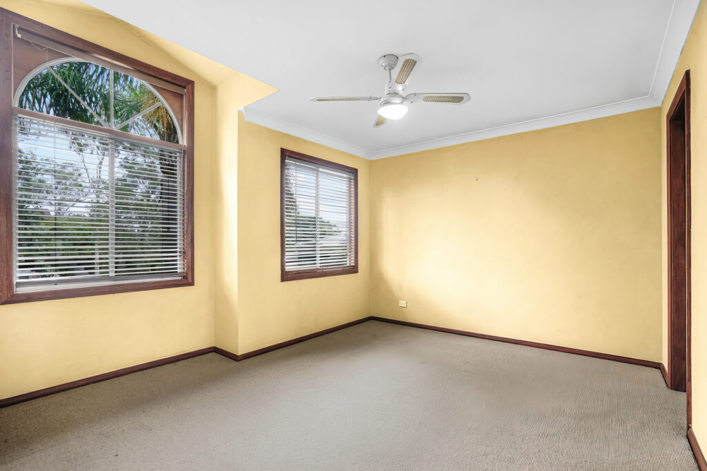 For Sale - 78 Sutherland Avenue - New Property in Kings Langley - Real Estate by Kim McChlery