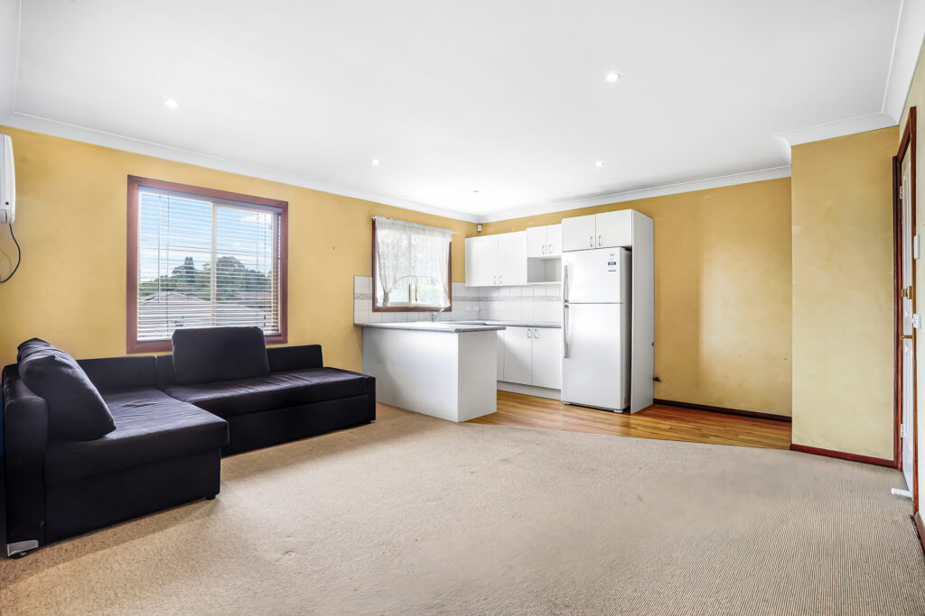 For Sale - 78 Sutherland Avenue - New Property in Kings Langley - Real Estate by Kim McChlery